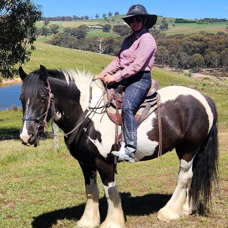 Dusty Jeans, Horse Riding, Sun Visor