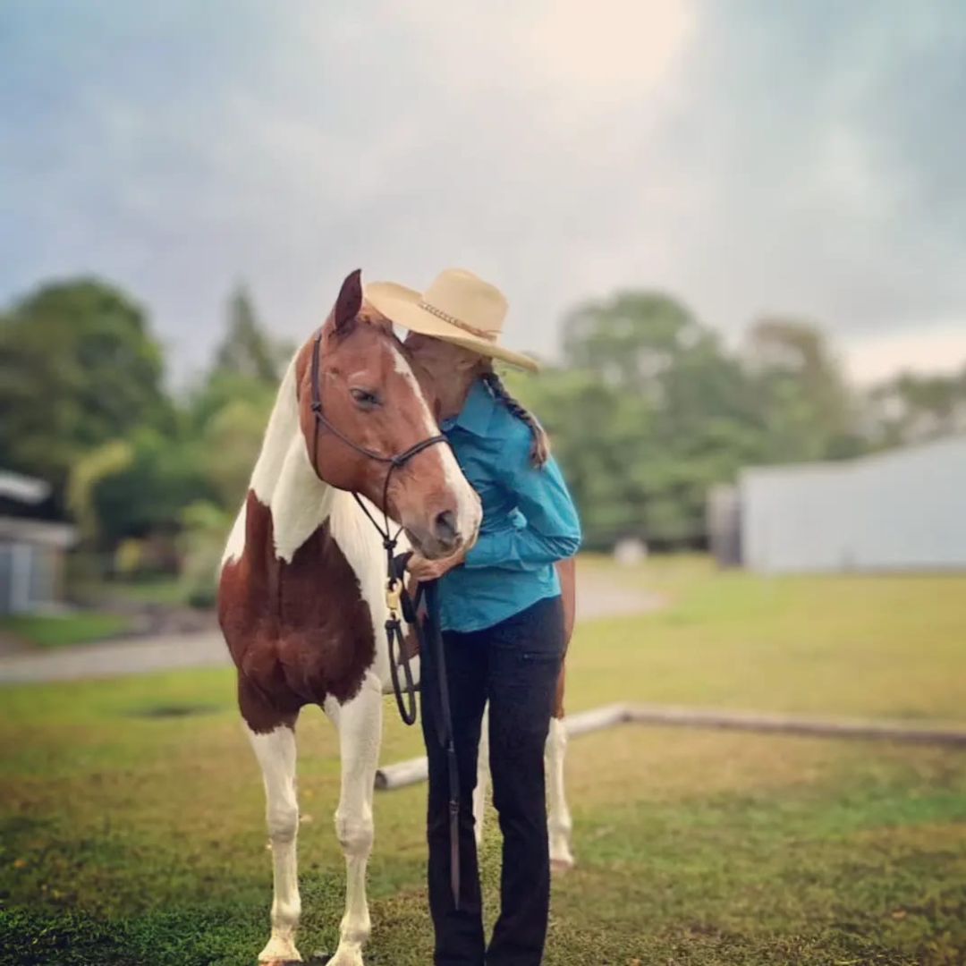 woman in compass bootcut tights in black